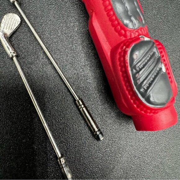 Red Miniature Golf Bag with Clubs - Picture 4 of 10